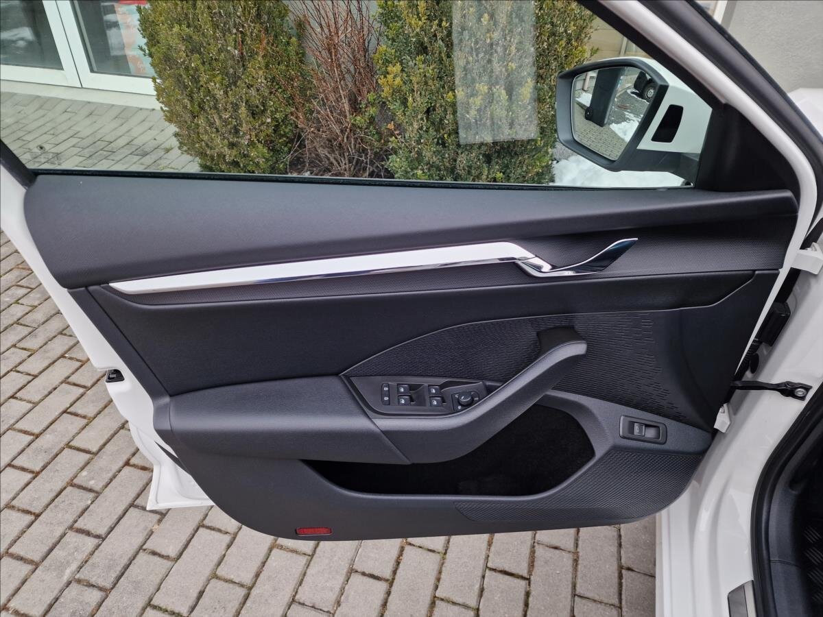 Škoda Octavia Sedan 1,5 l 110 kw