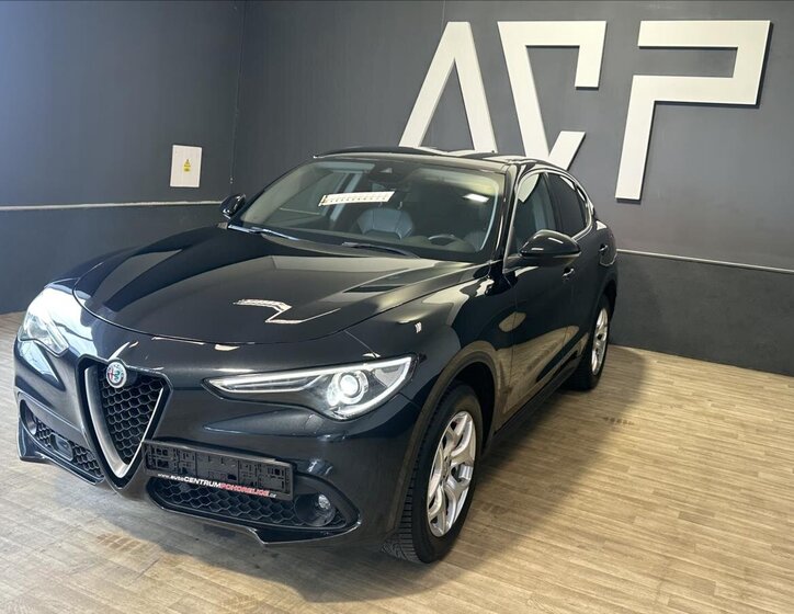 Alfa Romeo Stelvio 2