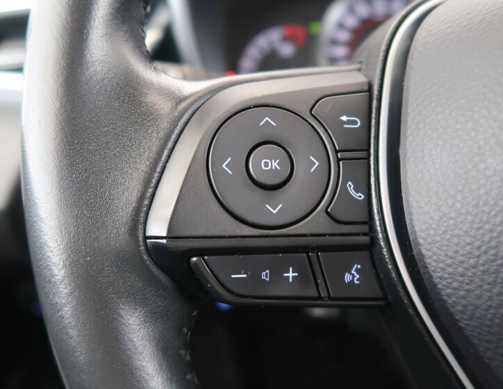 Toyota Corolla Sedan 1,5 l 92 kw