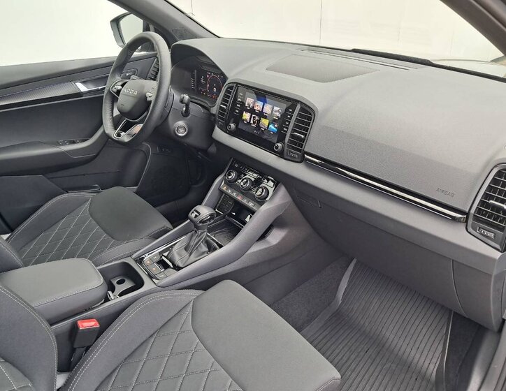 Škoda Karoq SUV / Terénní 1,5 l 110 kw