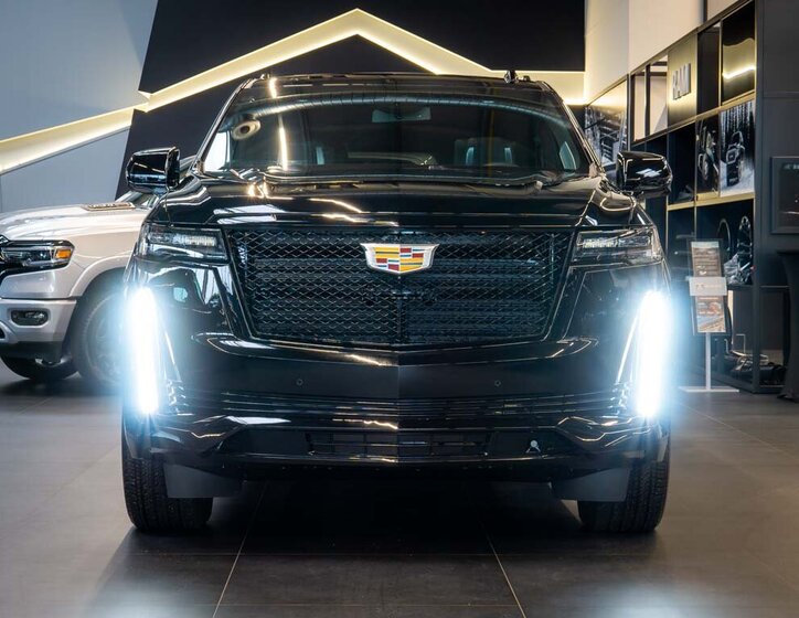 Cadillac Escalade 10