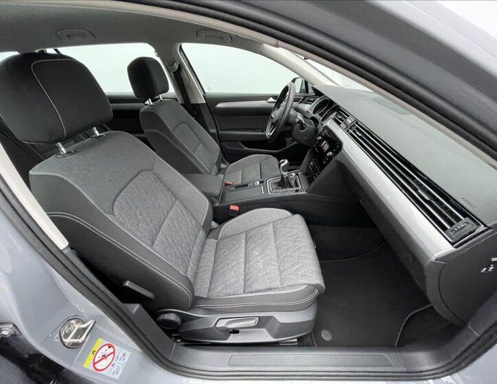 Volkswagen Passat Kombi 2,0 l 110 kw