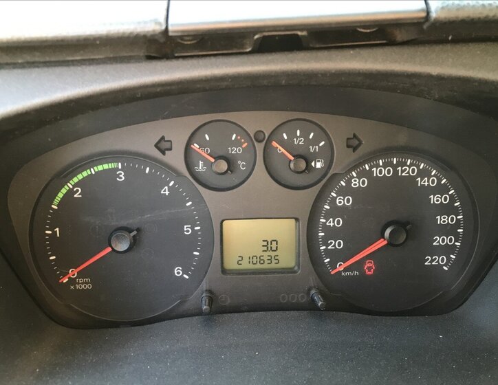 Ford Transit Skříň 2,2 l 63 kw