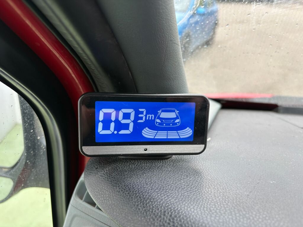 Ford Transit Kombi 2,4 l 103 kw