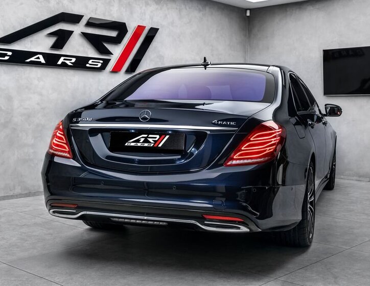 Mercedes-Benz Třídy S 6