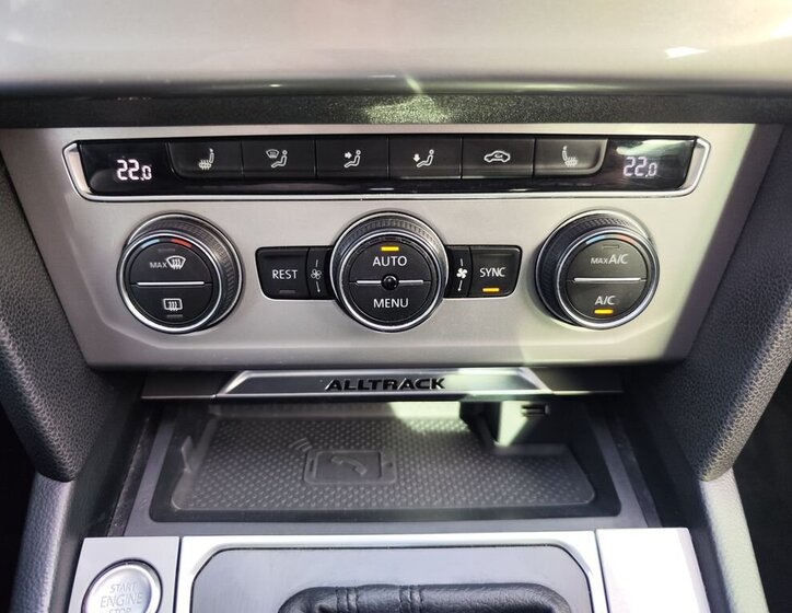 Volkswagen Passat Kombi 2,0 l 176 kw