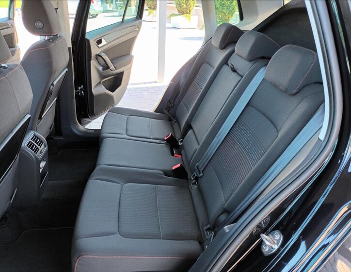 Volkswagen Golf Sportsvan MPV 1,4 l 92 kw