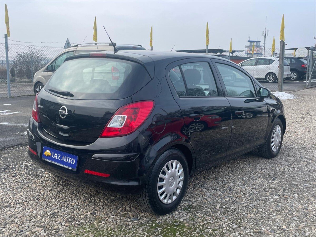 Opel Corsa Hatchback 1,2 l 63 kw