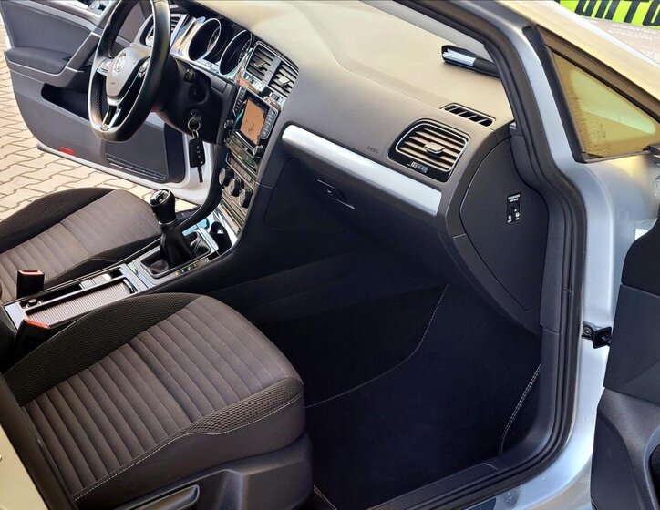 Volkswagen Golf Kombi 1,4 l 90 kw