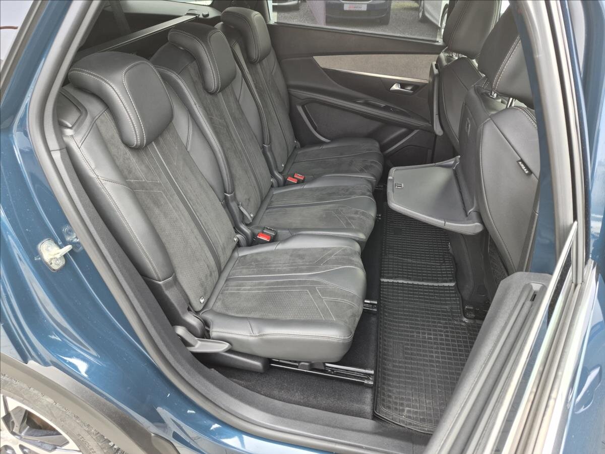 Peugeot 5008 MPV 1,6 l 133 kw