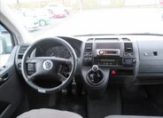 Volkswagen Caravelle MPV 2,5 l 96 kw