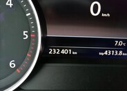 Volkswagen Touareg 25