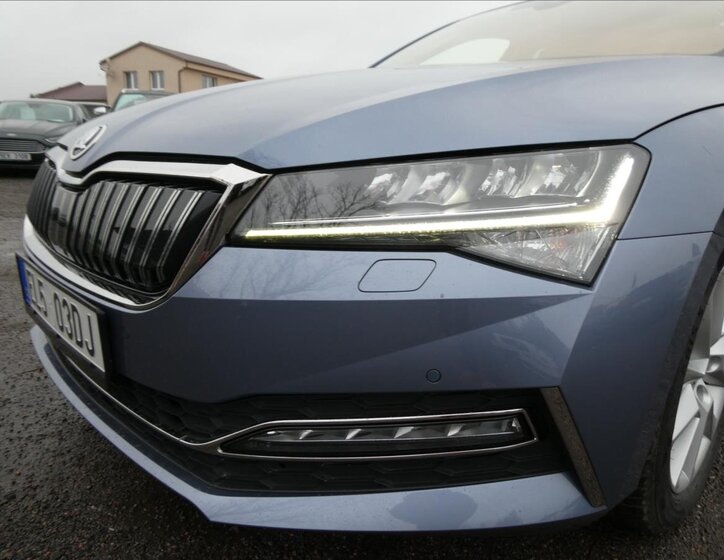Škoda Superb Kombi 1,4 l 160 kw