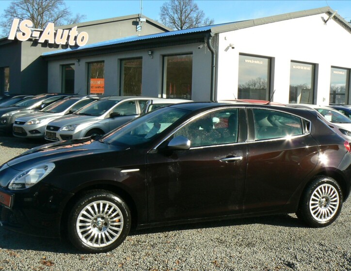 Alfa Romeo Giulietta 1