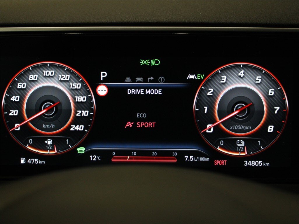 Hyundai Tucson SUV / Terénní 1,6 l 169 kw