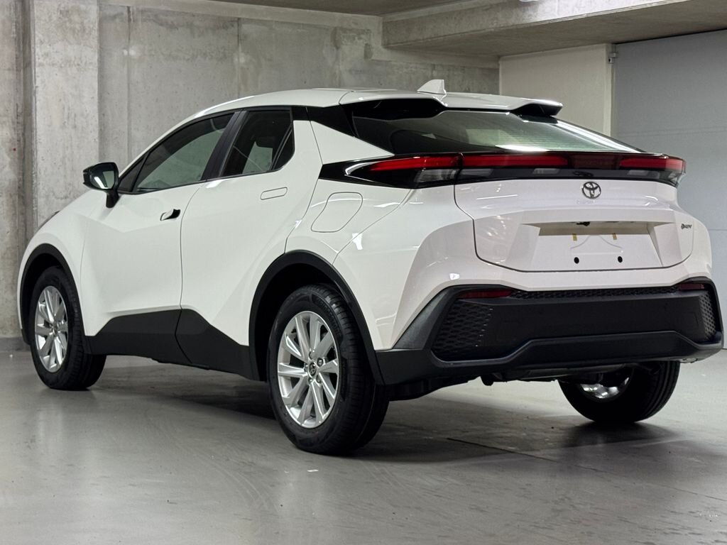 Toyota C-HR Hatchback 1,8 l 90 kw