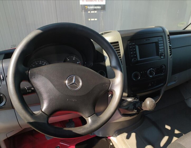 Mercedes-Benz Sprinter Skříň 2,1 l 95 kw