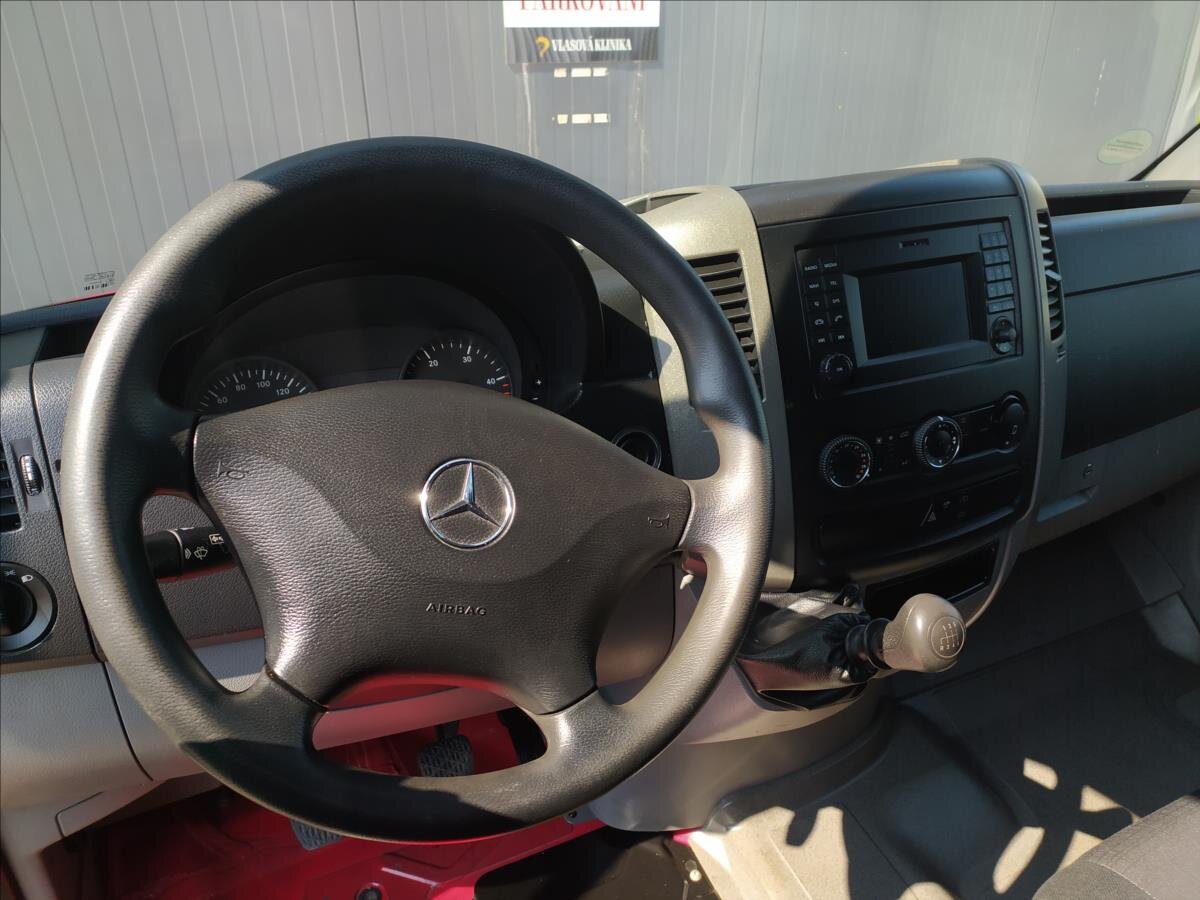 Mercedes-Benz Sprinter Skříň 2,1 l 95 kw