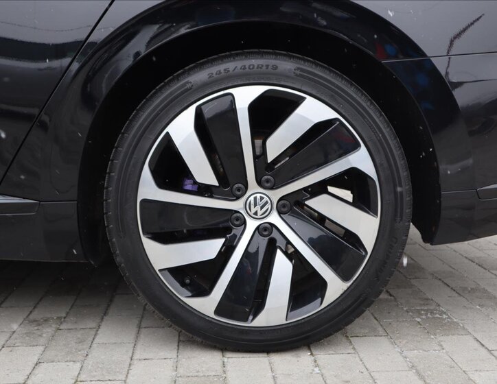 Volkswagen Arteon Hatchback 2,0 l 140 kw