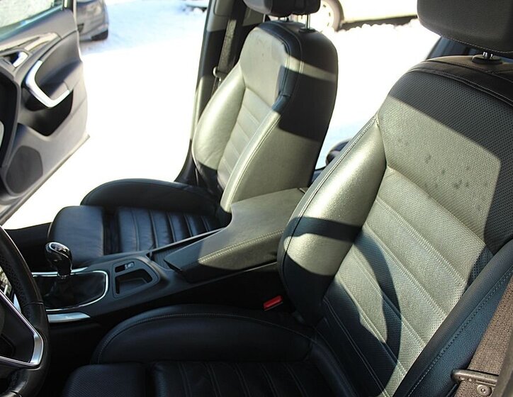 Opel Insignia Kombi 2,0 l 120 kw