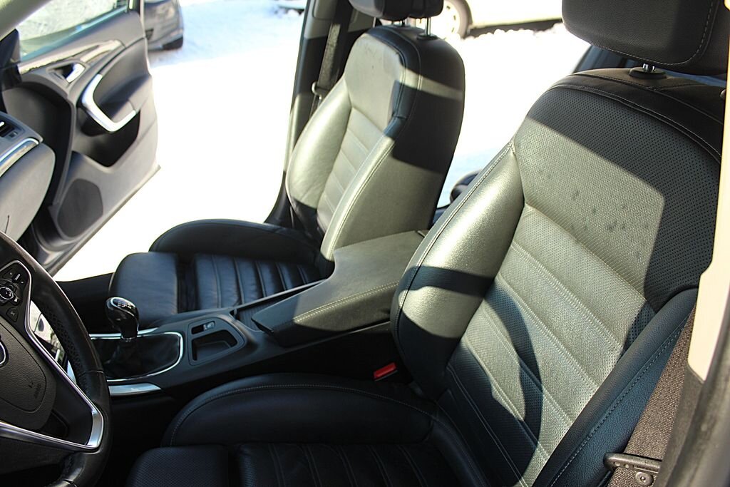 Opel Insignia Kombi 2,0 l 120 kw