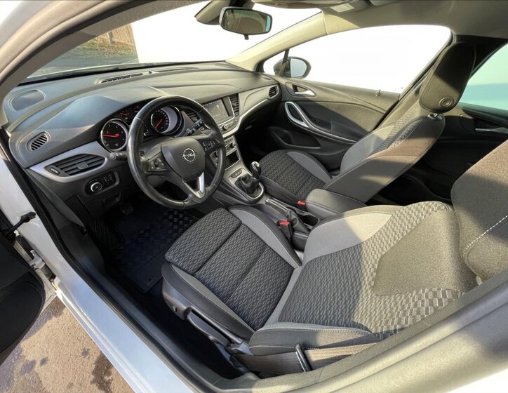 Opel Astra Kombi 1,5 l 90 kw