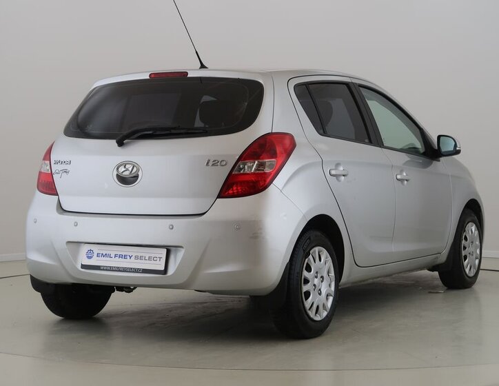 Hyundai i20 Hatchback 1,4 l 74 kw