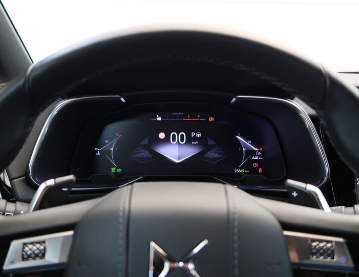 DS Automobiles DS7 Crossback 23