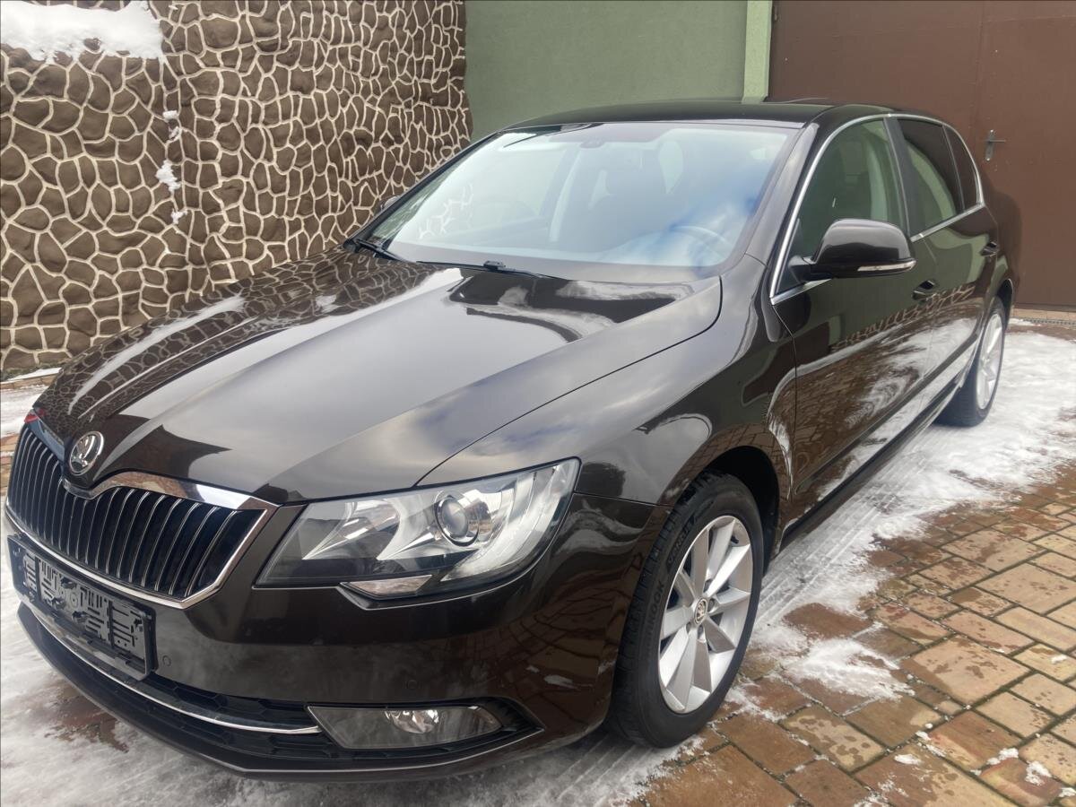 Škoda Superb