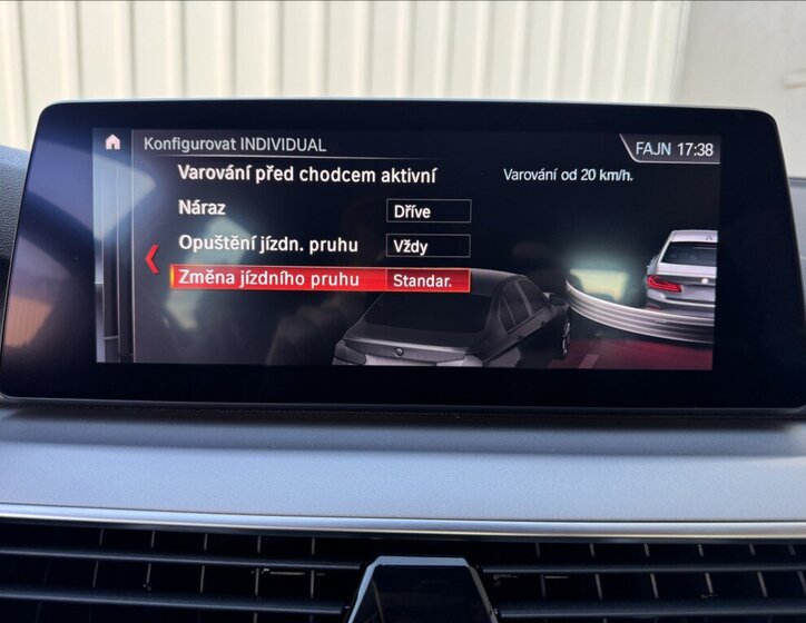 BMW Řada 5 Sedan 3,0 l 195 kw