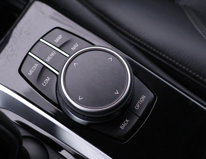 BMW Řada 5 Kombi 2,0 l 140 kw