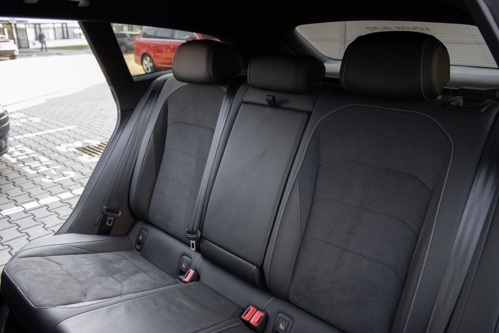 Volkswagen Arteon Kombi 2,0 l 147 kw