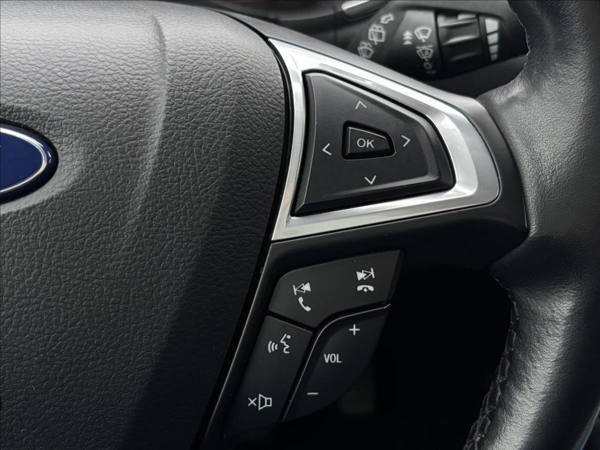 Ford S-MAX MPV 2,5 l 140 kw