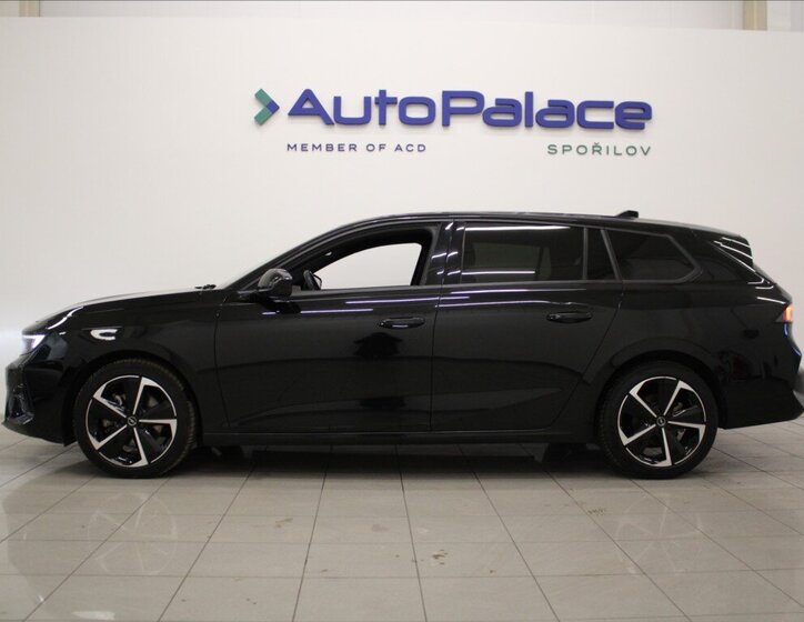 Opel Astra Kombi 1,2 l 96 kw