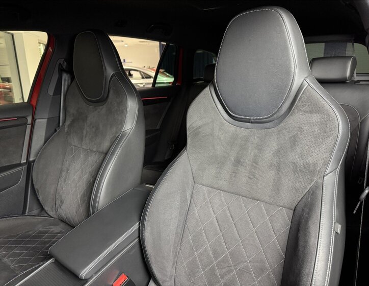 Škoda Superb Kombi 1,5 l 110 kw