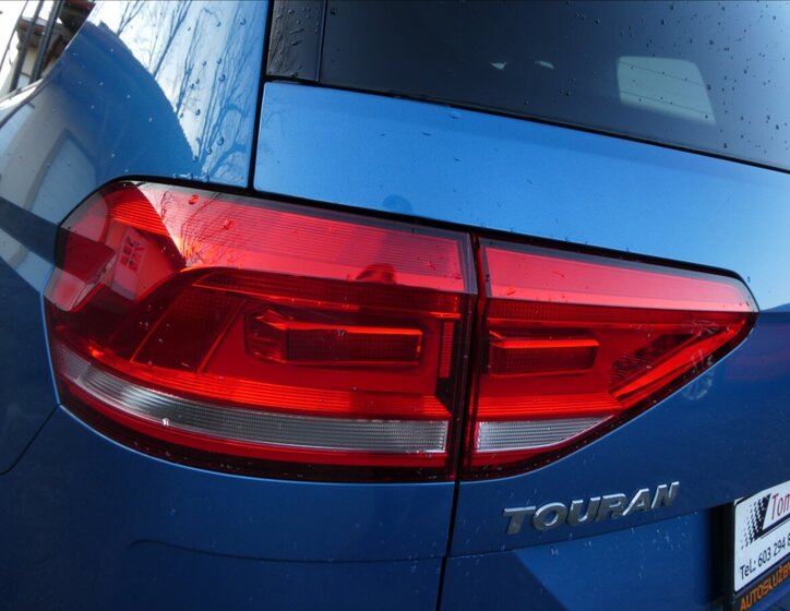 Volkswagen Touran MPV 1,2 l 81 kw