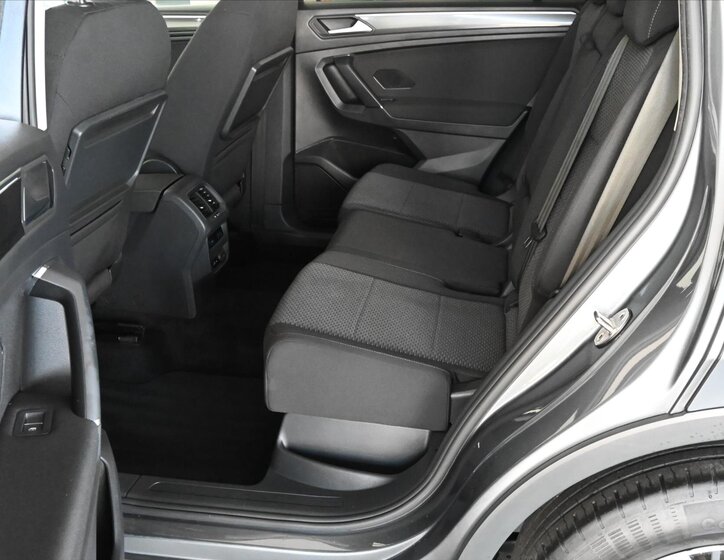 Volkswagen Tiguan Allspace 10
