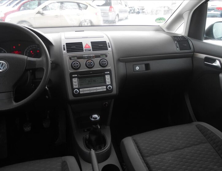 Volkswagen Touran MPV 2,0 l 103 kw