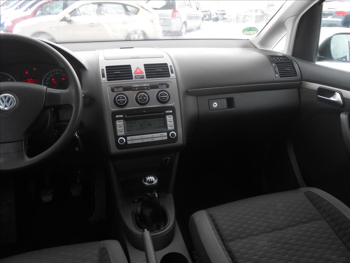 Volkswagen Touran MPV 2,0 l 103 kw