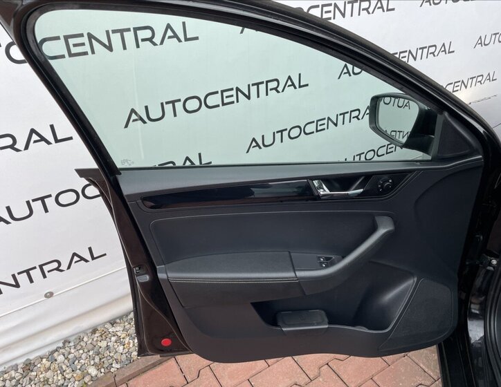 Škoda Rapid Hatchback 999,0 70 kw