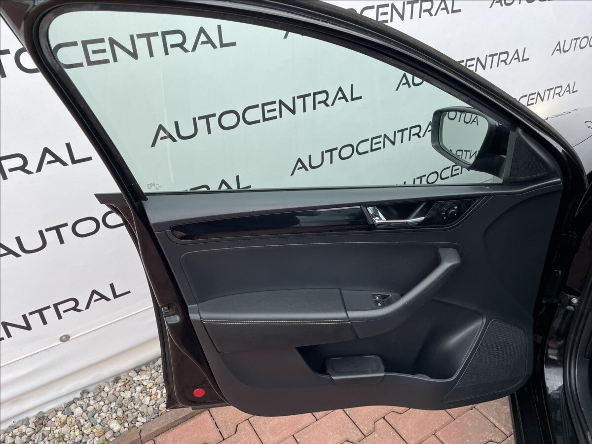 Škoda Rapid Hatchback 999,0 70 kw