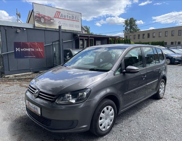 Volkswagen Touran MPV 1,6 l 66 kw