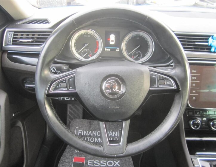 Škoda Superb Liftback 2,0 l 200 kw