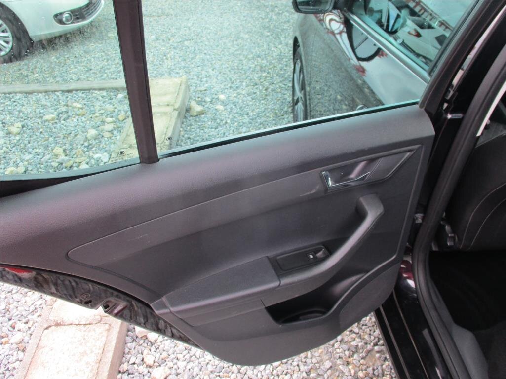 Škoda Fabia Hatchback 999,0 55 kw