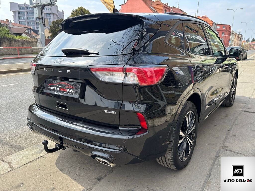 Ford Kuga SUV / Terénní 2,5 l 165 kw