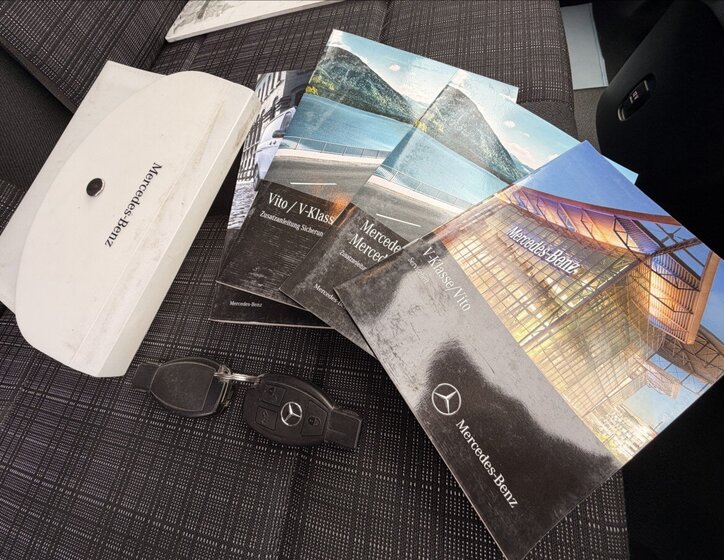 Mercedes-Benz Vito 22