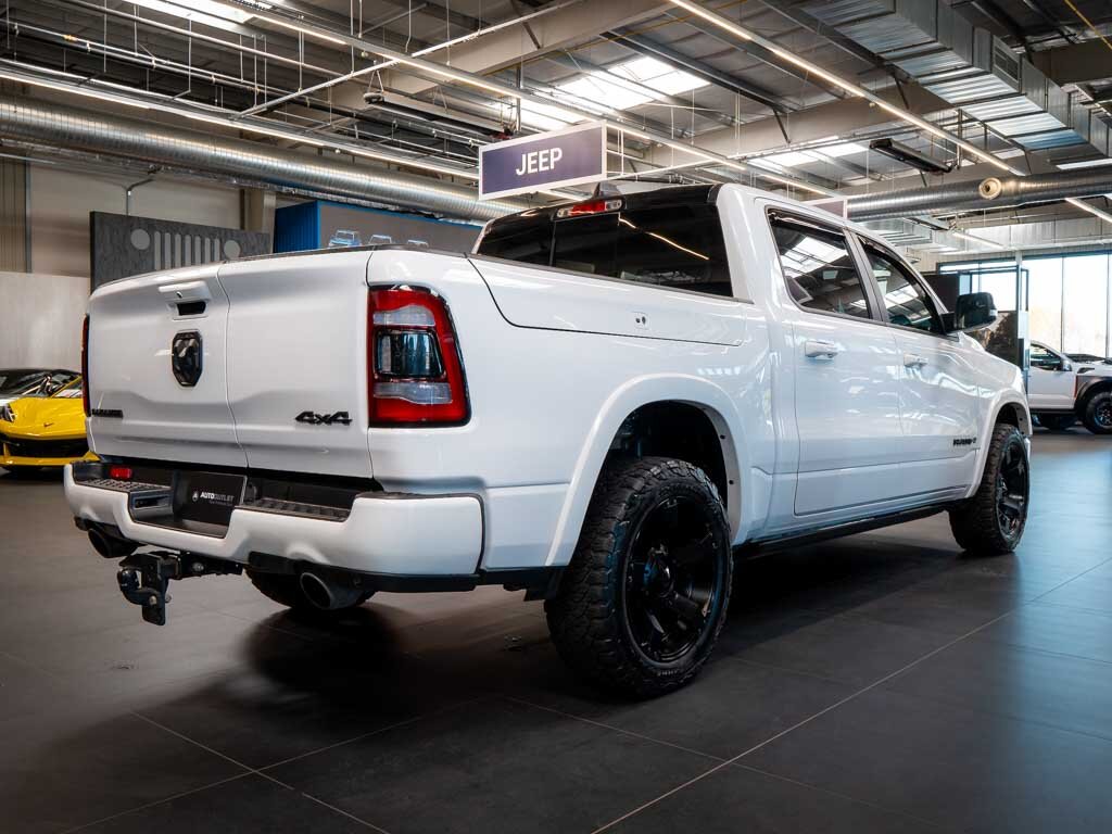 Dodge RAM Pick-up 5,7 l 295 kw