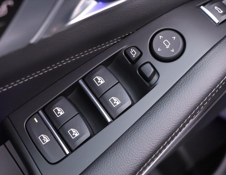 BMW X5 SUV / Terénní 3,0 l 245 kw