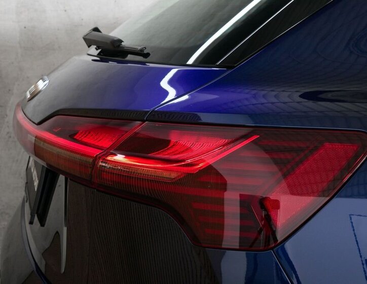 Audi e-tron SUV 0,0 300 kw