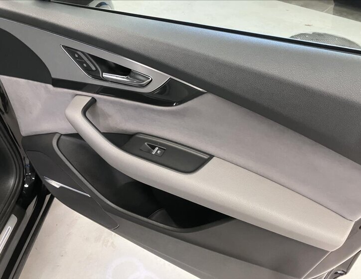 Audi Q7 SUV / Terénní 3,0 l 200 kw